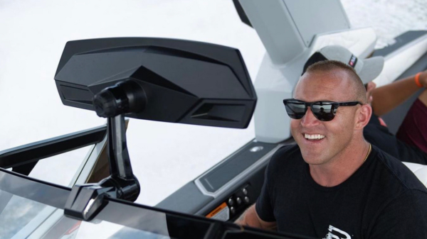 Roswell Windschutzscheibenspiegelhalterung mit Spiegel – verstellbare Klemme